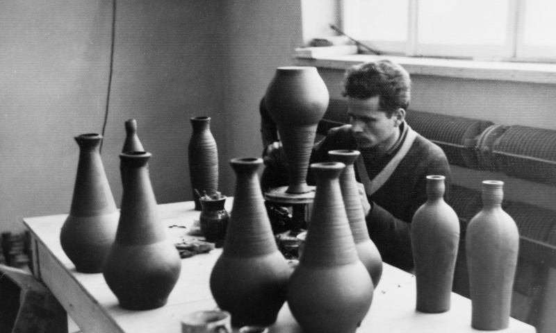 Ceramika z Łysej Góry: Na czym polegał „ceramiczny eksperyment” małopolskiej spółdzielni