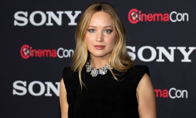 Jennifer Lawrence w czarnym total looku idealnym na co dzień