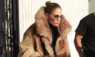 Sztuczne futro i timberlandy: Ulubiony zestaw Jennifer Lopez