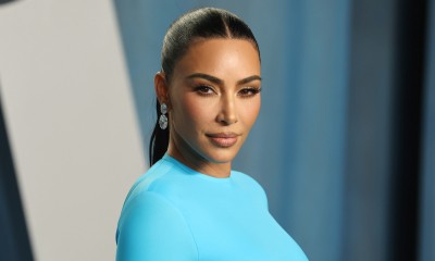 Kim Kardashian w męskim garniturze Prady z kolekcji jesień-zima 2022