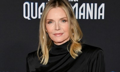 Michelle Pfeiffer niczym femme fatale w czarnej sukni Saint Laurent