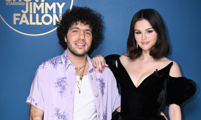 Czerwony manicure to klasyka, ale Selena Gomez stawia na nieoczywiste odcienie