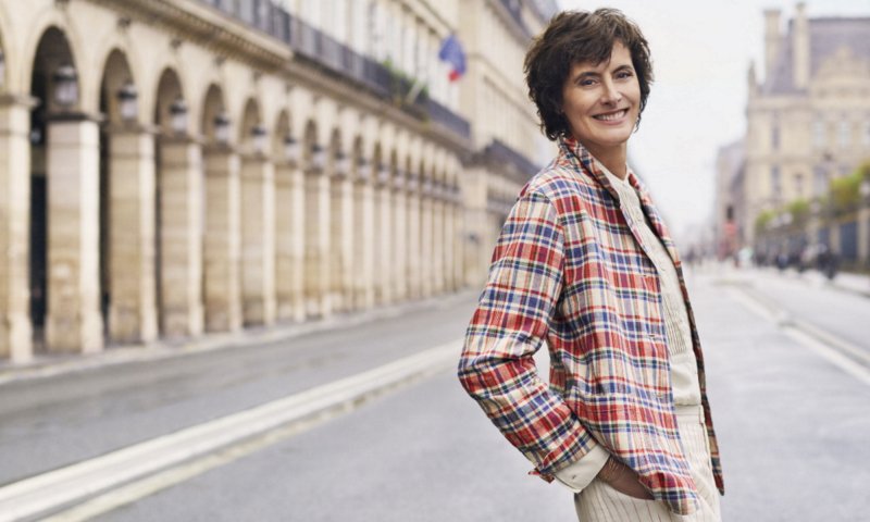 Premierowo na Vogue.pl: Kolekcja Uniqlo x Ines de la Fressange wiosna-lato 2023