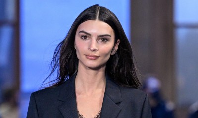 Emily Ratajkowski na pokazie kolekcji Ami 