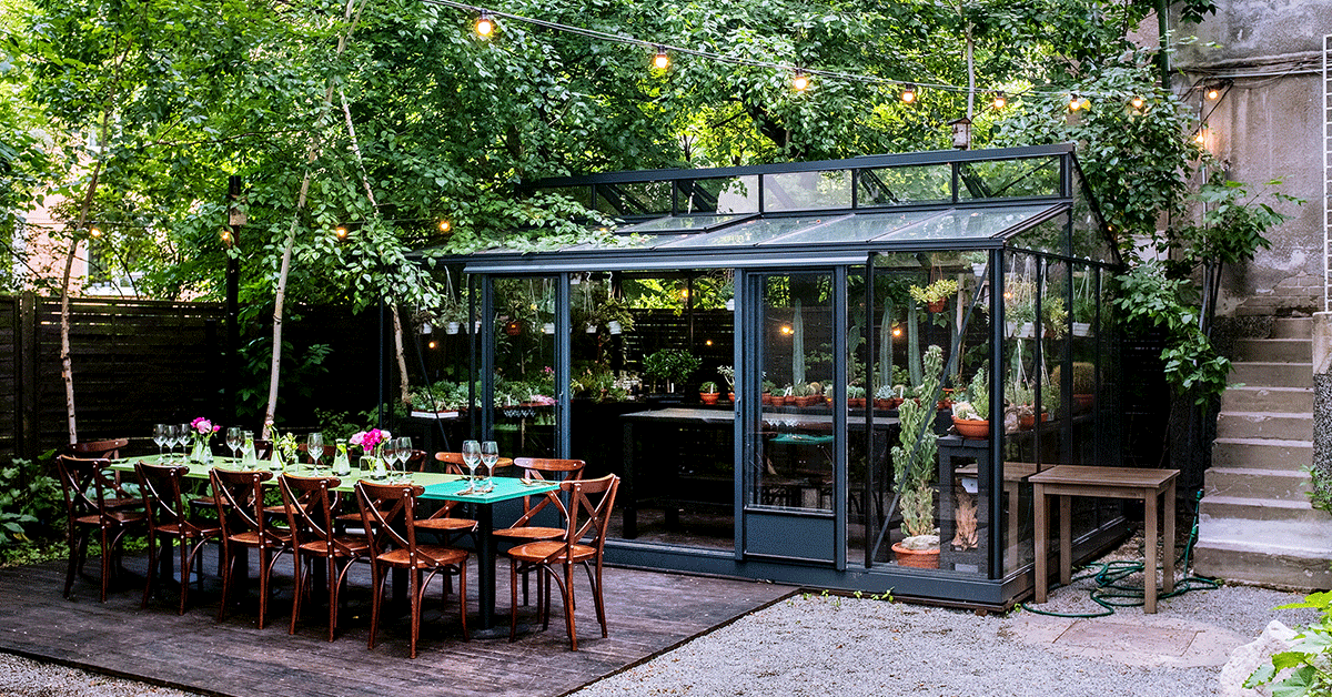 10 najładniejszych ogródków restauracyjnych w Warszawie