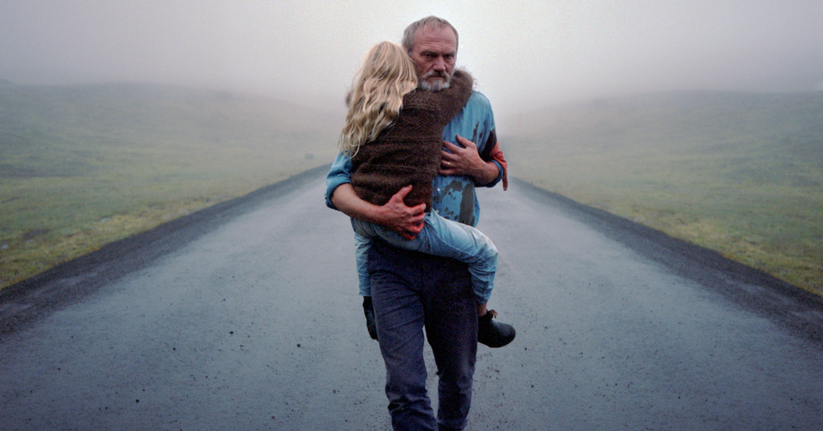 „Biały, biały dzień”: Kiedy mężczyzna płacze