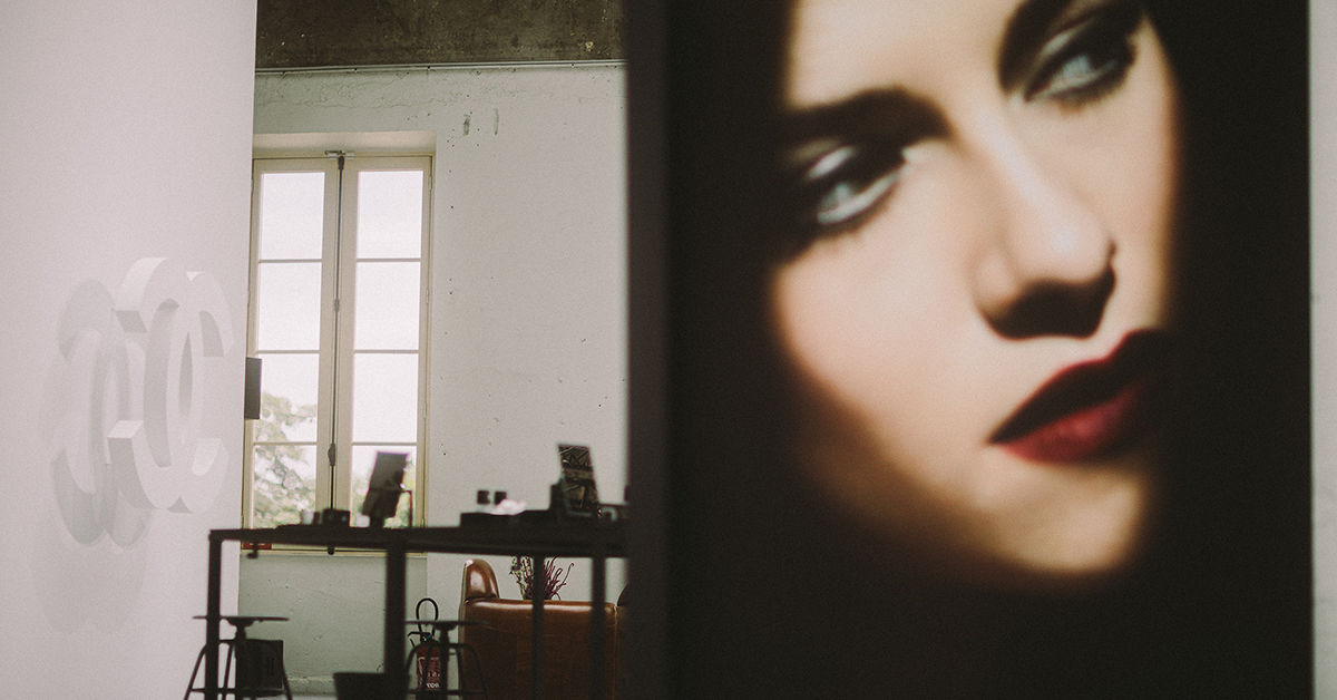 Biel i czerń według Chanel