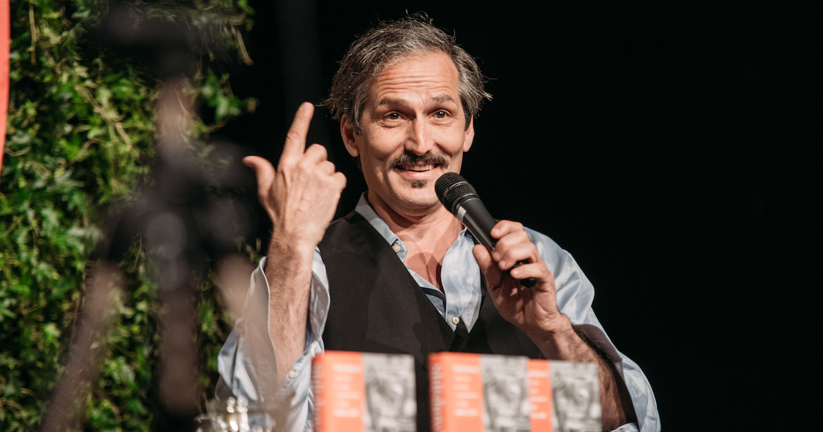 Charlie LeDuff: America the Beautiful