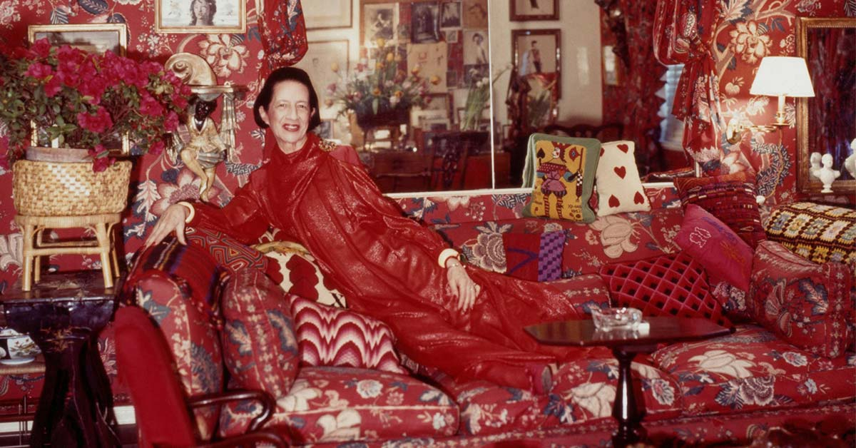 Diana Vreeland: Od młodzieńczych kompleksów do amerykańskiego „Vogue’a”