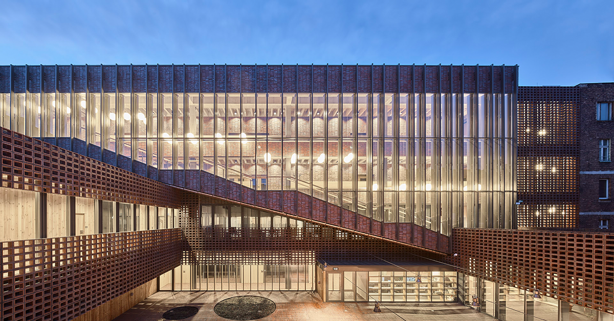 Katowice. Z cegły i sadzy