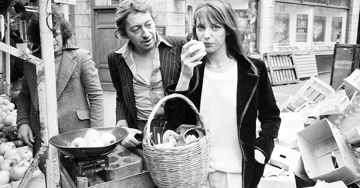 Kochała je Jane Birkin, teraz wracają do łask. Najmodniejsze wiklinowe koszyki