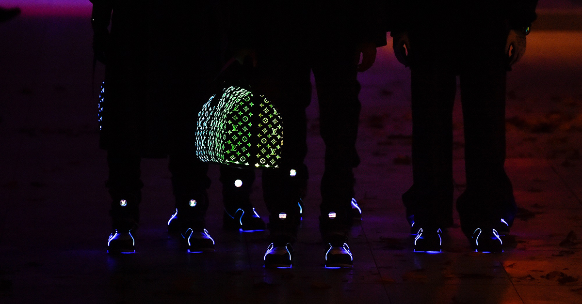 Nowe kufry Louis Vuitton świecą w ciemności