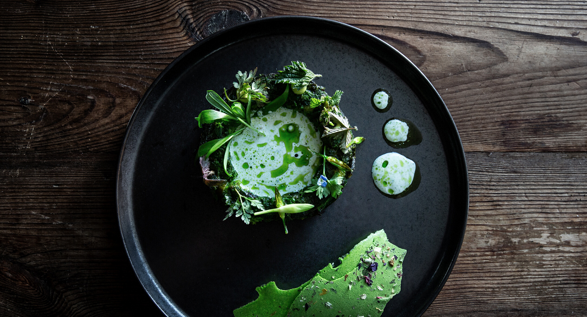 Pięć miejsc na koktajl i kolację w austriackich Alpach