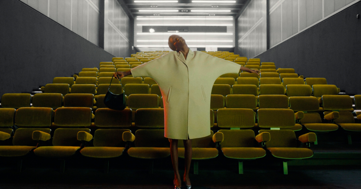 Prada wiosna-lato 2021: Wielość perspektyw