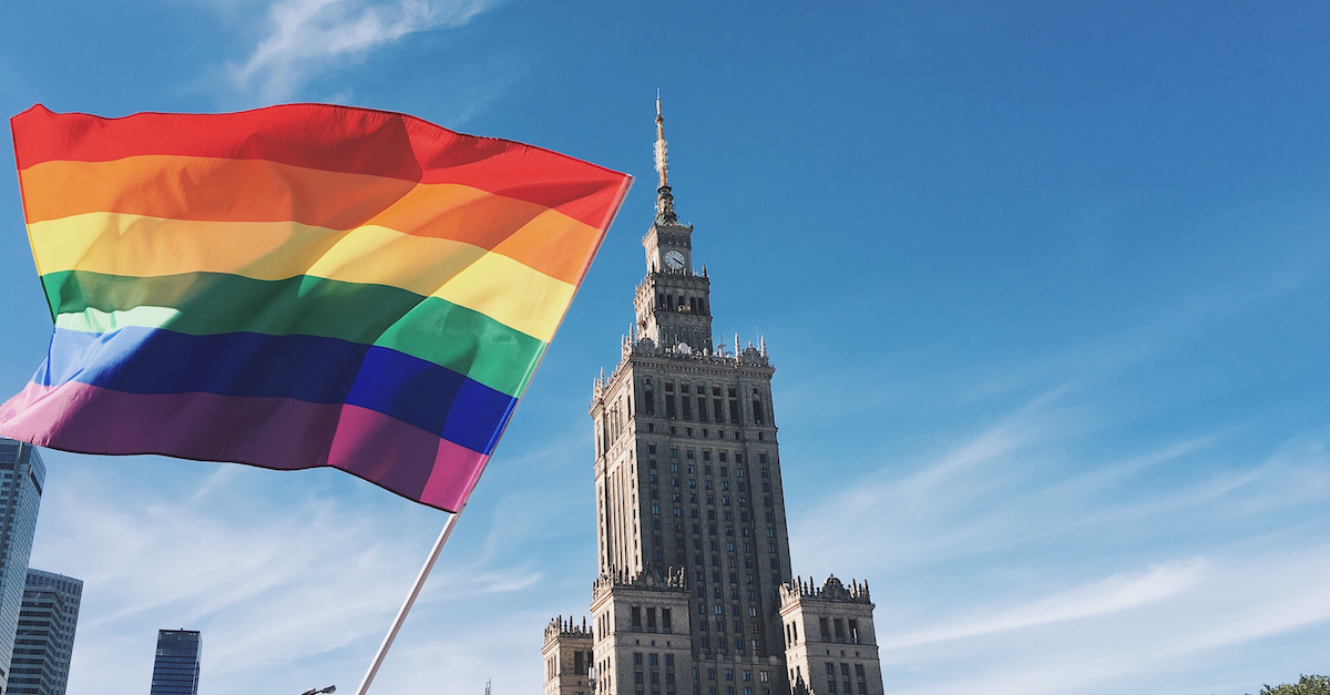 Tęczowe organizacje, które warto wspierać