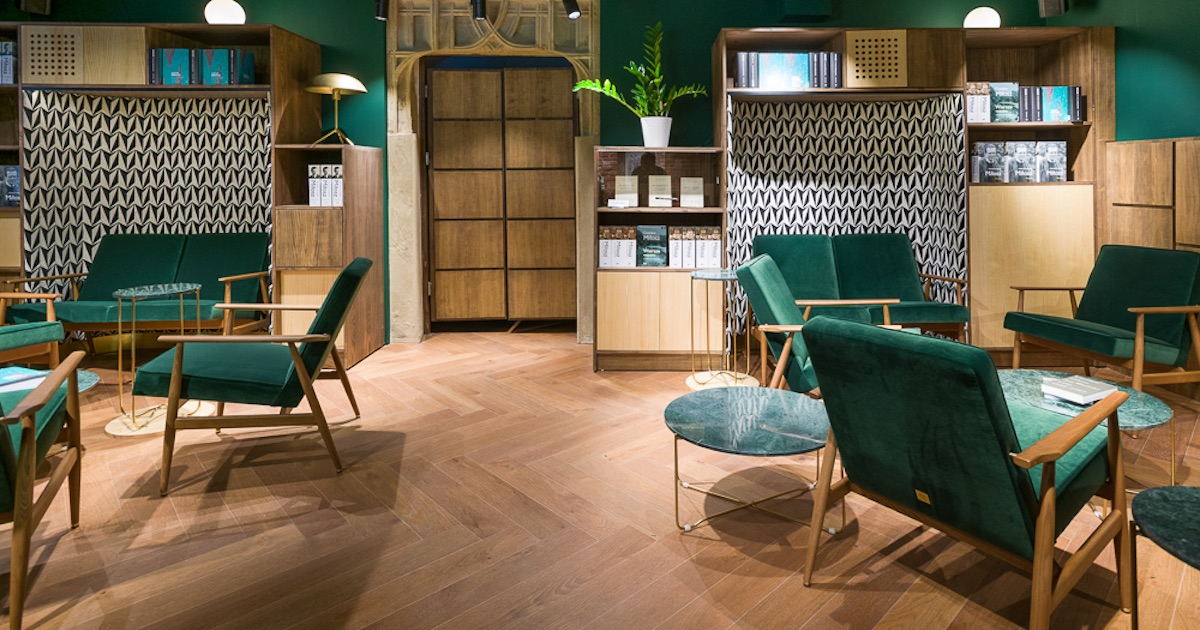 Wąsy Szymborskiej i brwi Miłosza