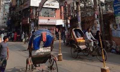 Filipka w wielkim mieście: Wyprawa do Bangladeszu