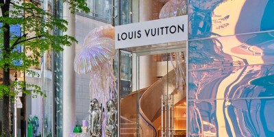 Futurystyczny butik Louis Vuitton w Tokio