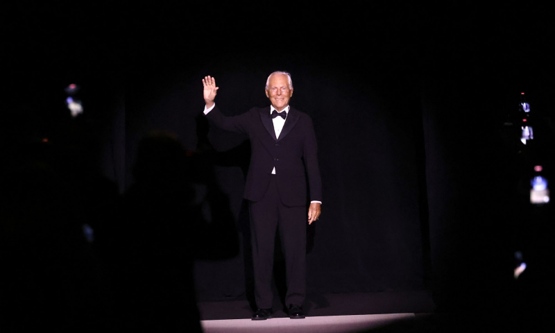 Włoski wizjoner mody Giorgio Armani zmarł w wieku 91 lat