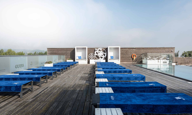 Wybierz się do luksusowego Beach Clubu w jednej z sześciu prestiżowych lokalizacji