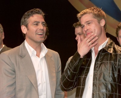 Historia jednego zdjęcia: George Clooney i Brad Pitt w 2001 roku