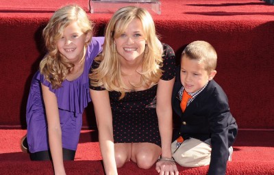 Historia jednego zdjęcia: Reese Witherspoon z dziećmi w 2010 roku