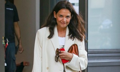 Buty na lato: Kolorowe baletki w stylu Katie Holmes