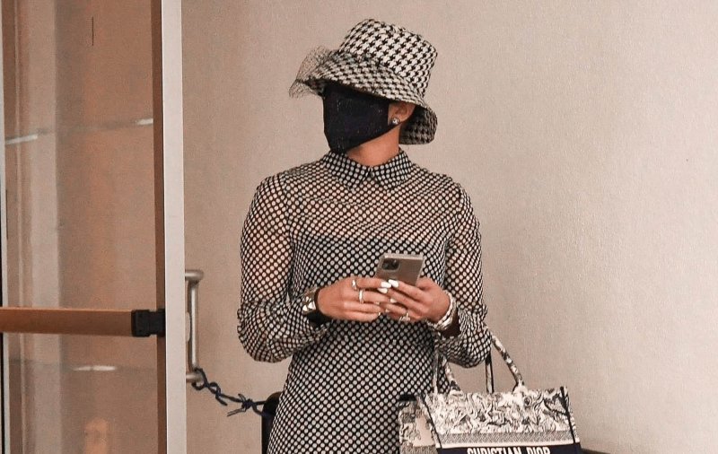 Inspirująca stylizacja: Czarno-biały look Jennifer Lopez
