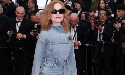 Isabelle Huppert udowadnia, że jeansową spódnicę można nosić nawet w Cannes