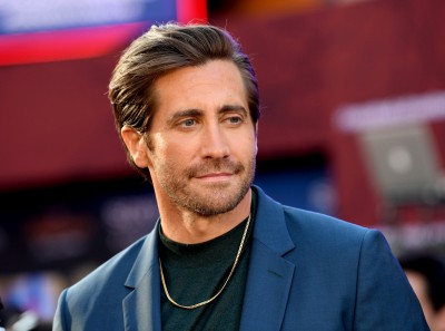 Jake Gyllenhaal śpiewa o miłości