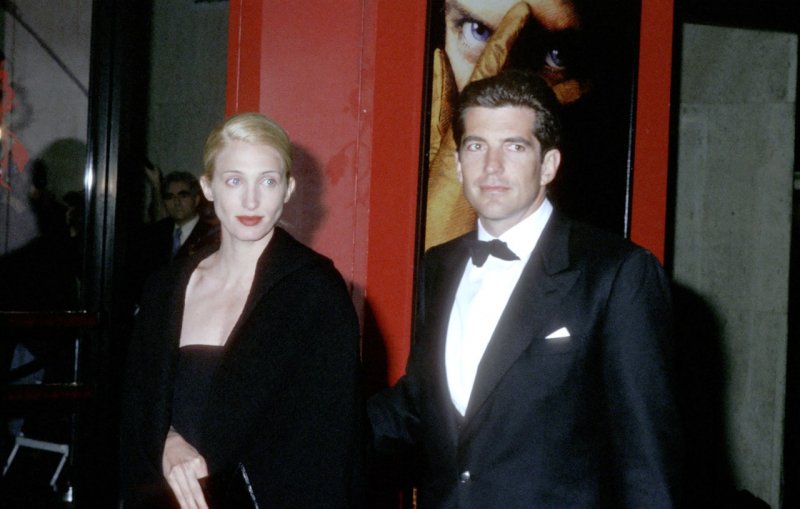 John F. Kennedy Jr. i Carolyn Bessette na zdjęciach z lat 90.