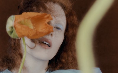 Karen Elson – ostatnia z prawdziwych supermodelek