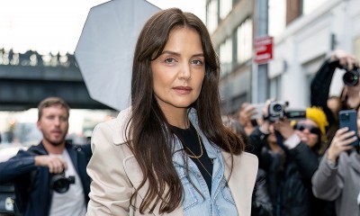 Katie Holmes nie czeka do lata, by nosić (świetne!) espadryle na koturnie