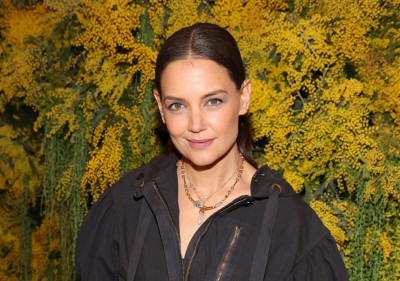 Katie Holmes w wiosennej stylizacji