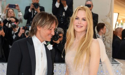 Nicole Kidman w sukni z kampanii perfum Chanel N°5 z 2004 roku