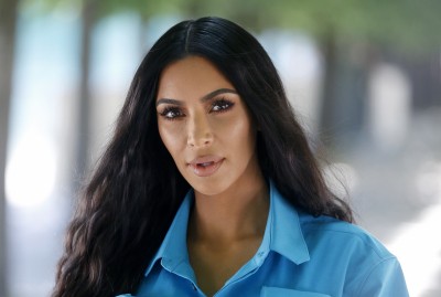 Kim Kardashian-West: Prezent z kokardką