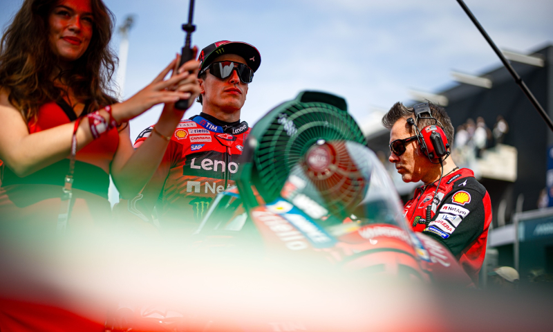 Kolekcja okularów Carrera | Ducati powstała z miłości do mody i sportu 