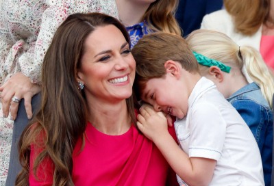  Kate Middleton na niepublikowanym zdjęciu z dzieciństwa wygląda jak jej syn Louis