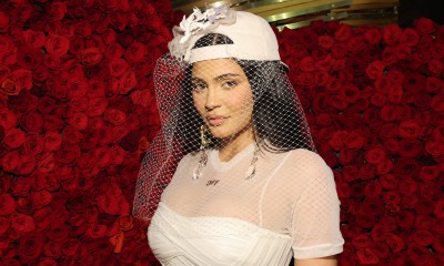 Kylie Jenner zapowiada powrót ultracienkich brwi