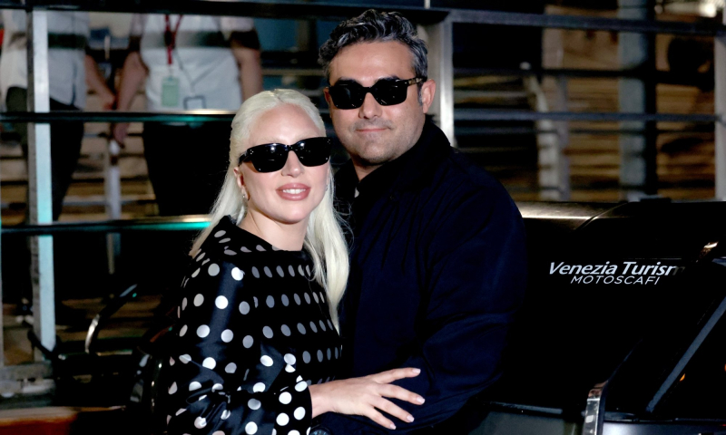 Lady Gaga została mamą. Pierwsze dziecko powitała z narzeczonym Michaelem Polanskym 