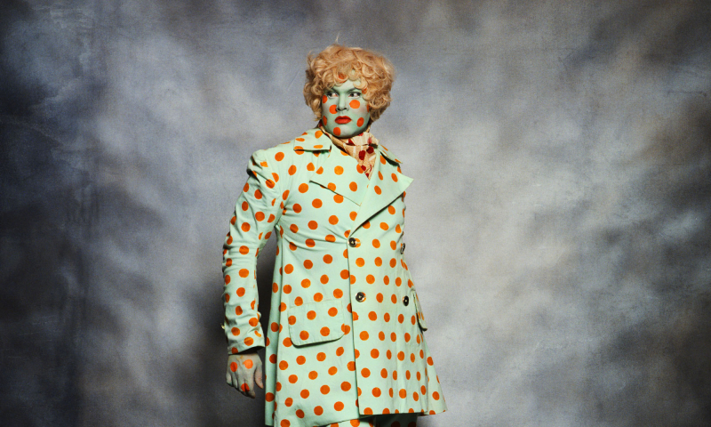 Kim był artysta totalny Leigh Bowery, któremu Tate Modern poświęciło wystawę? 
