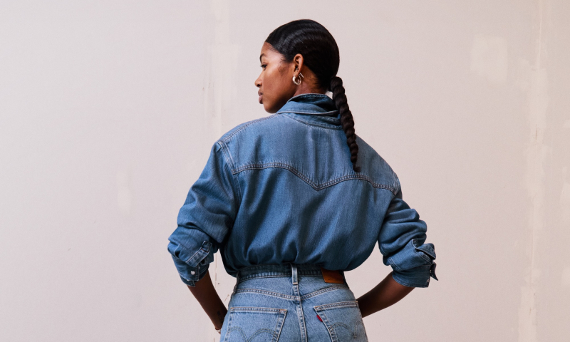 Nowa odsłona kultowego modelu jeansów marki Levi's łączy klasykę z wygodą