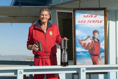 SodaStream i David Hasselhoff ogłaszają kwiecień miesiącem żółwi