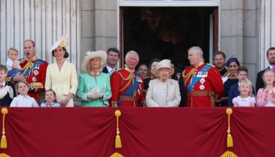 Media a brytyjska rodzina królewska: fascynacja czy niezdrowa obsesja? 