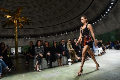 Milan Fashion Week. Versace i Fendi wspólnie na wybiegu? 