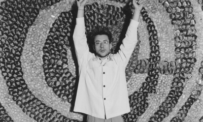 Młody saksofonista i kompozytor Kuba Więcek rewolucjonizuje muzykę jazzową  