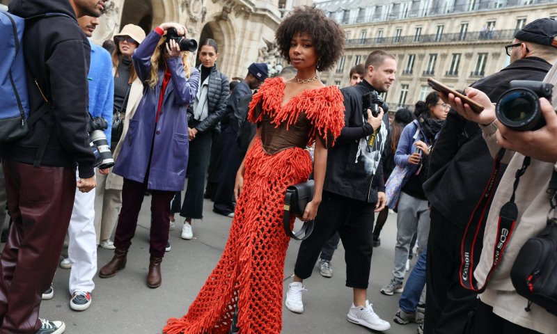 Street style z tygodnia mody w Paryżu wiosna-lato 2023