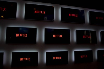Netflix przeznaczy 100 milionów dolarów na pomoc pracownikom branży rozrywkowej