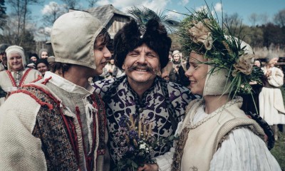 Serial „1670” powraca z drugim sezonem. Netflix zaprasza do Adamczychy w nowym zwiastunie