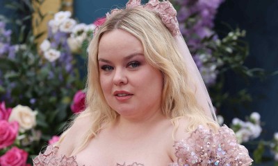 Nicola Coughlan niczym panna młoda na premierze „Bridgertonów”